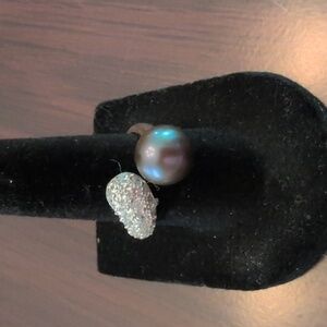 Beautiful Dark Purple Pearl And Crystal Silver Colored Ring